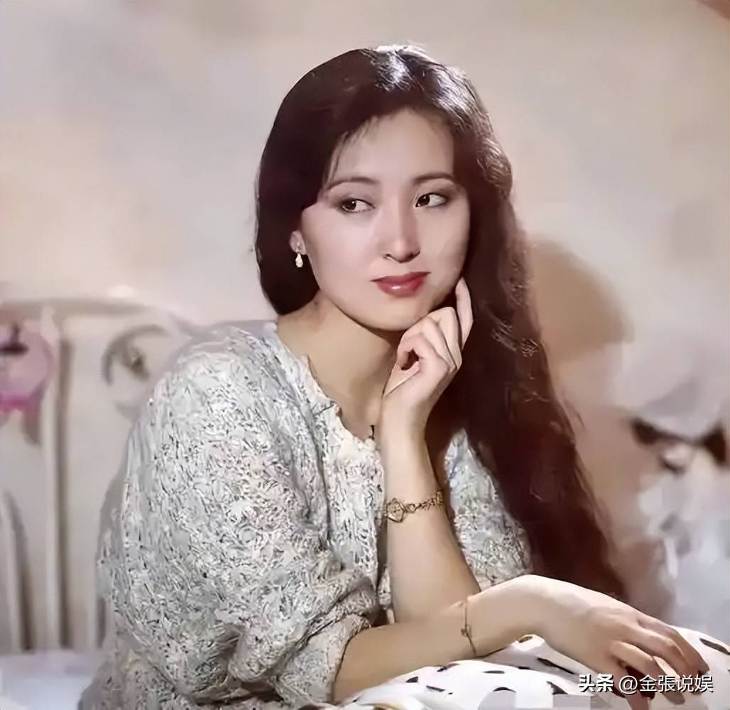 18年两任丈夫都再婚娶妻生子家庭幸福美满冰球突破豪华版app人走茶凉！陈晓旭去世(图31)